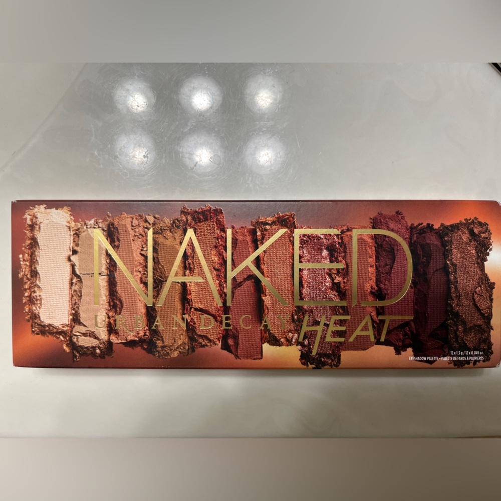 Urban Decay Naked Heat Palette - Fiery Hues